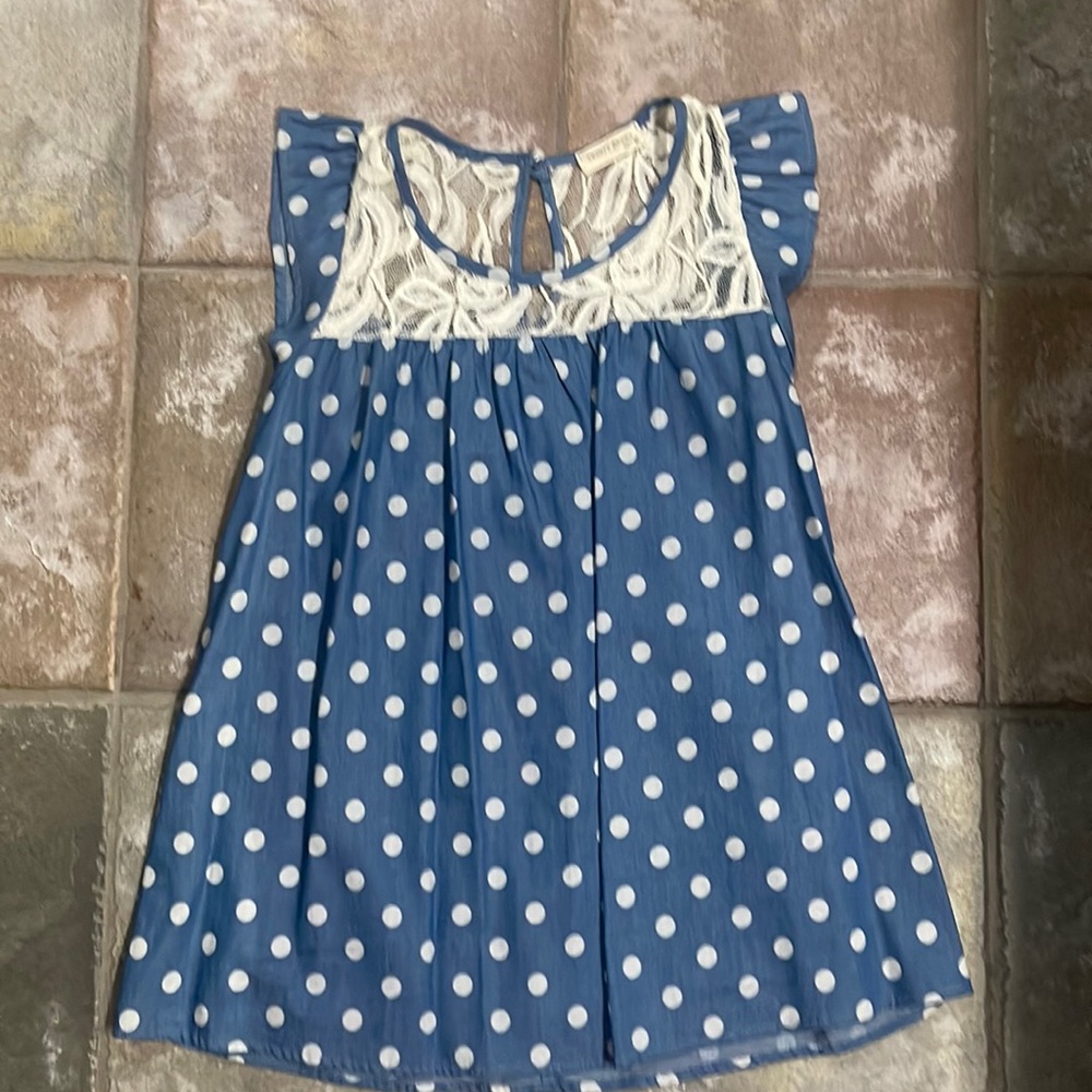 Twenty second small top